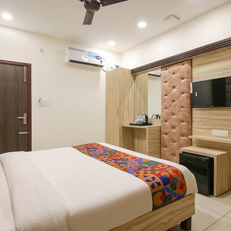 Fabhotel Spring Amritsar Exteriör bild